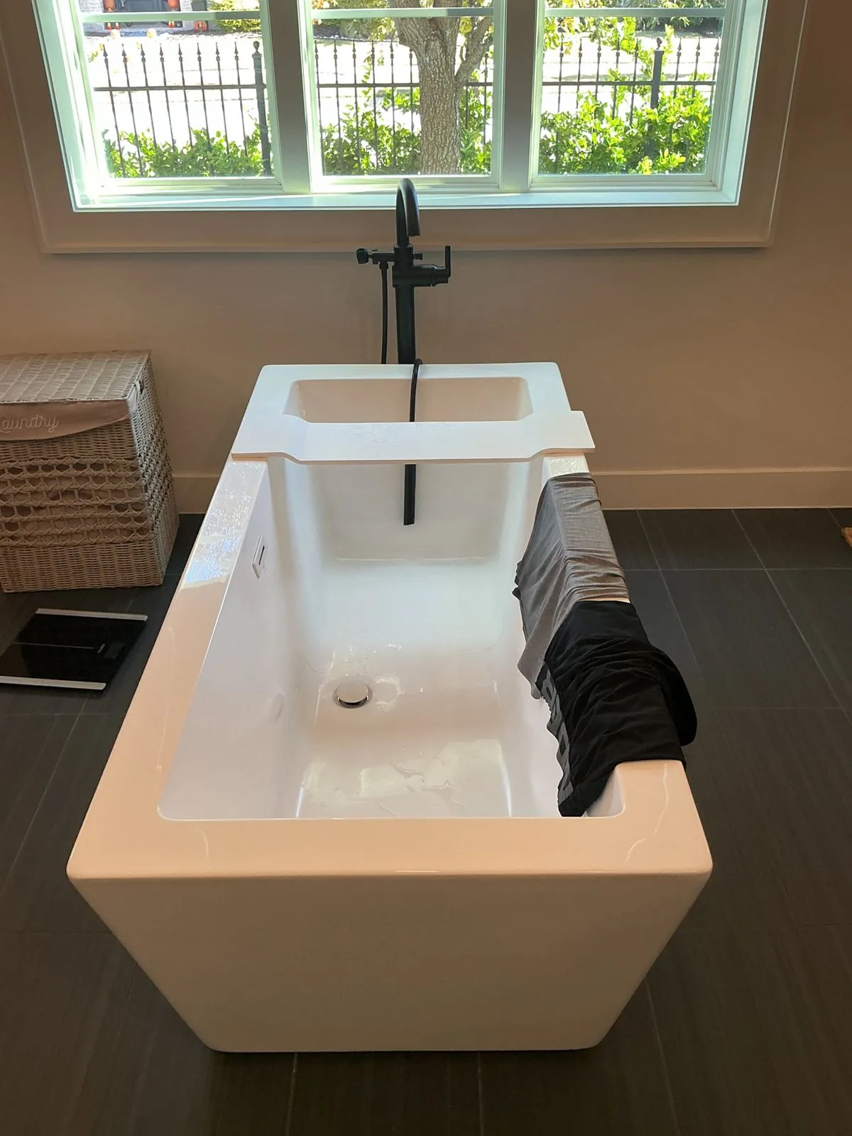 Bathroom fixtures